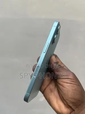Apple iPhone 16 128 GB Green