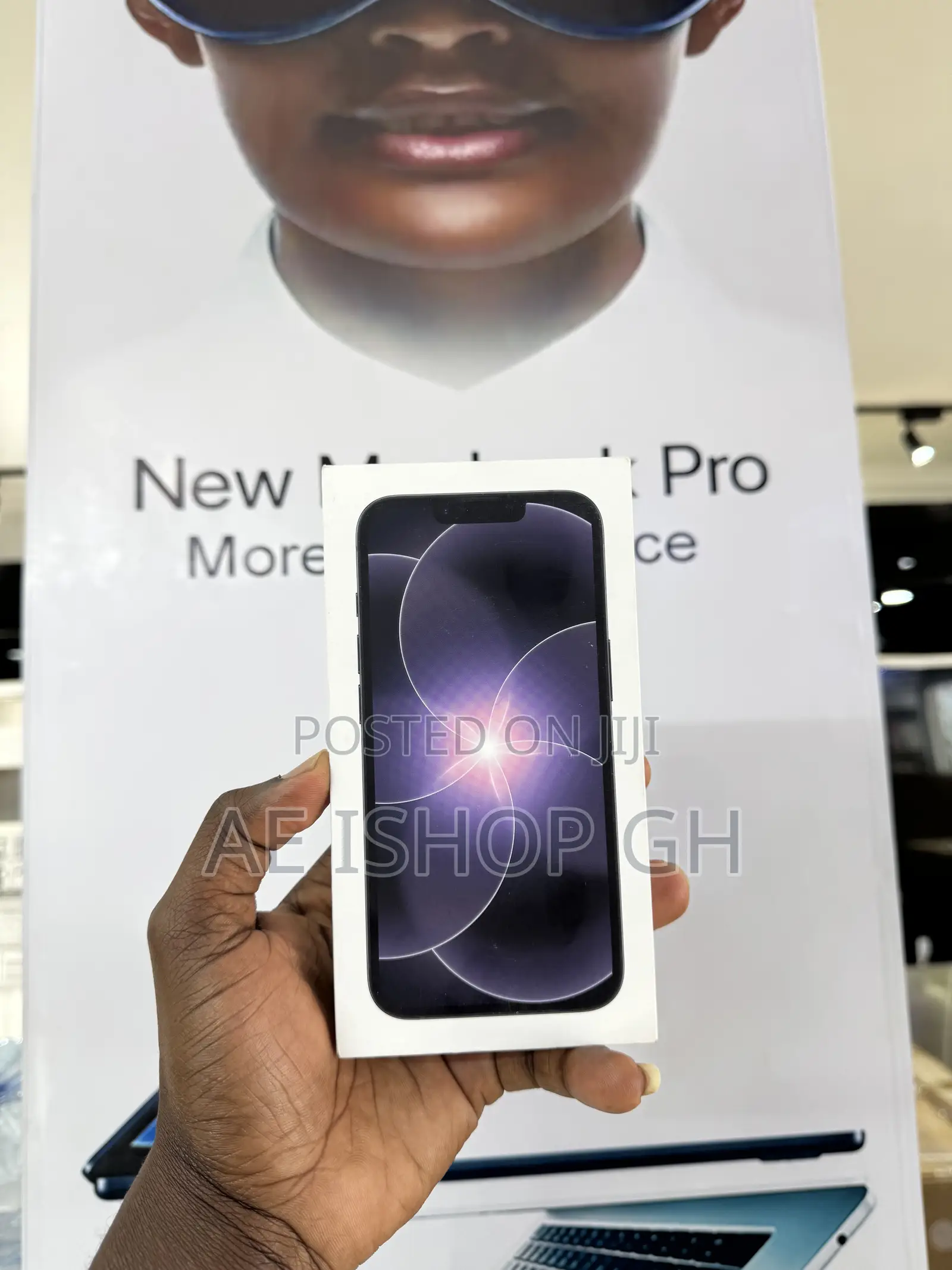 New Apple iPhone 17e 256 GB Black