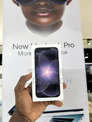 New Apple iPhone 17e 256 GB Black