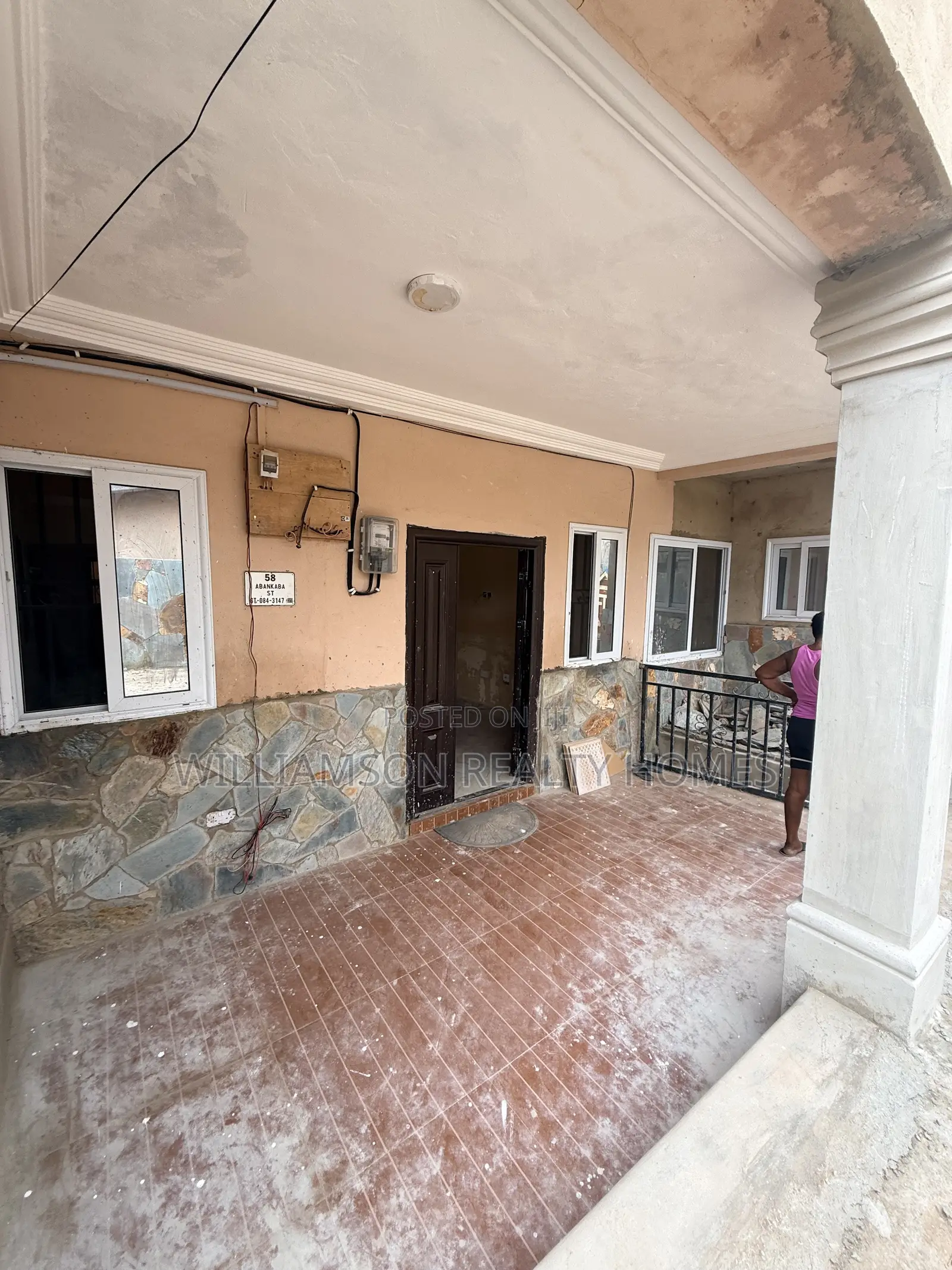 3bdrm Apartment in Community 18 Area, Spintex for rent
