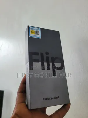 New Samsung Galaxy Z Flip4 256 GB Black