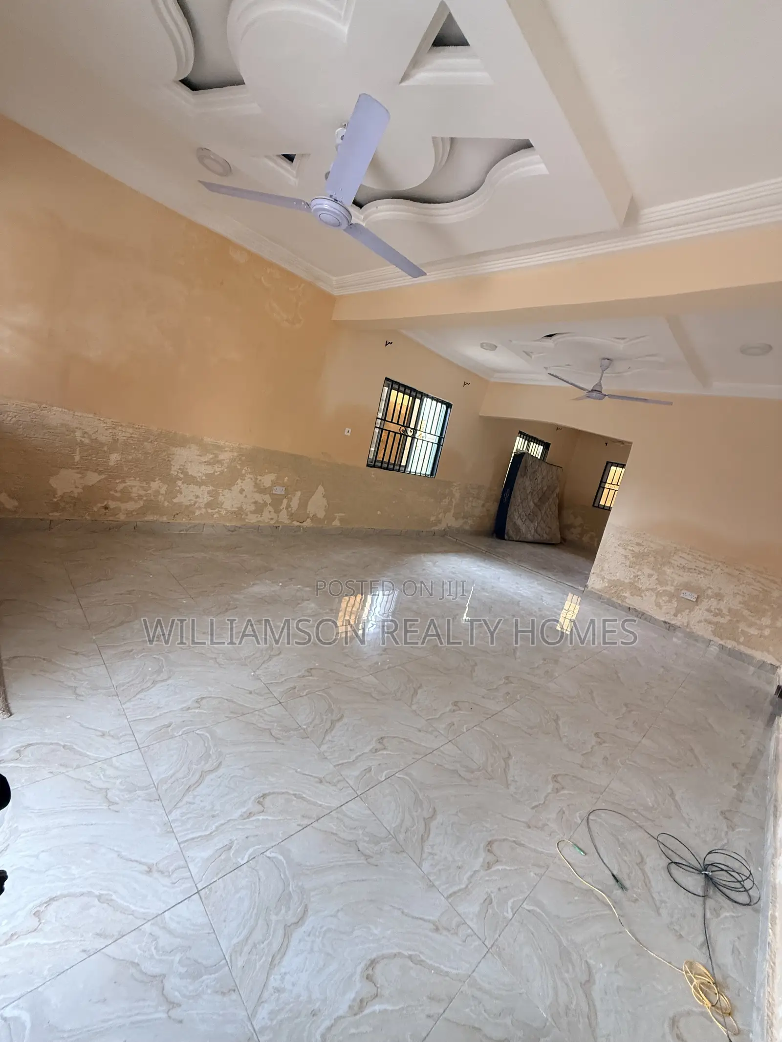 3bdrm Apartment in Community 18 Area, Spintex for rent