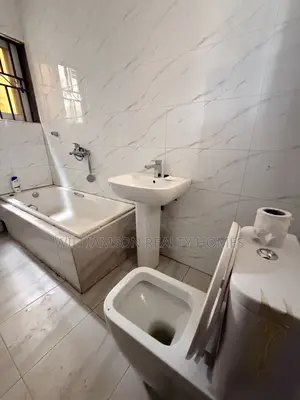 3bdrm Apartment in Community 18 Area, Spintex for rent
