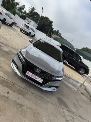 Honda Accord Touring 2.0T 2020 Silver