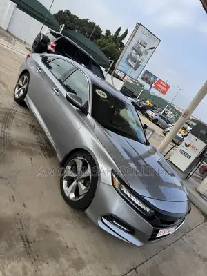 Honda Accord Touring 2.0T 2020 Silver