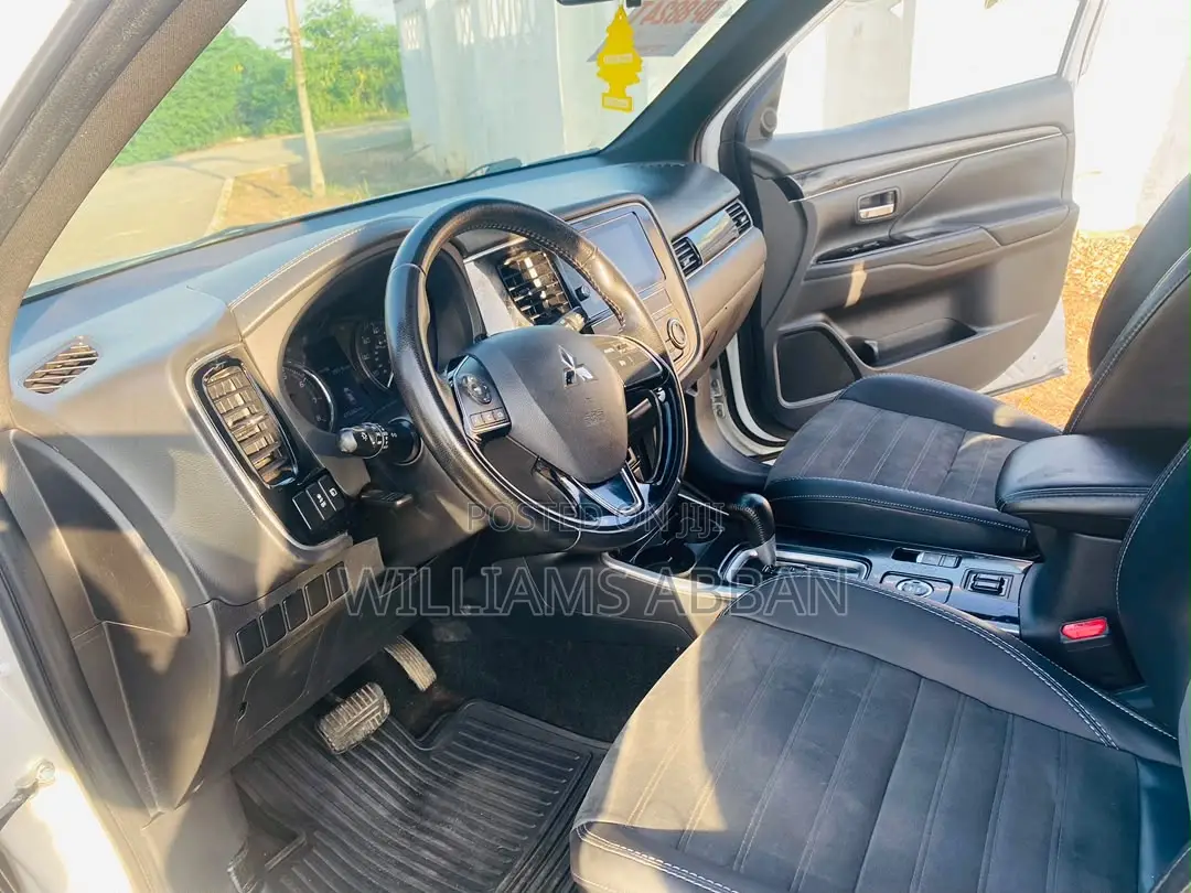 Mitsubishi Outlander Sport SE 2.0 2019 White