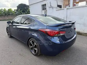 Hyundai Elantra 2015 Blue