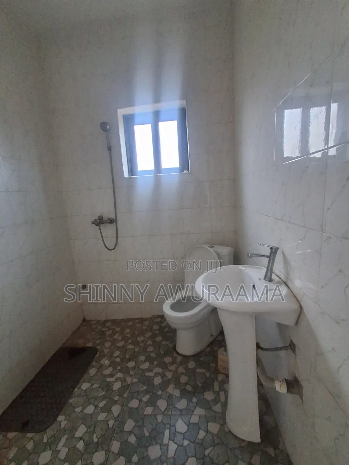2bdrm Apartment in Jayom, Ability for rent