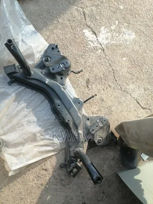 Mitsubishi Pajero (2010 - 2018) Beam