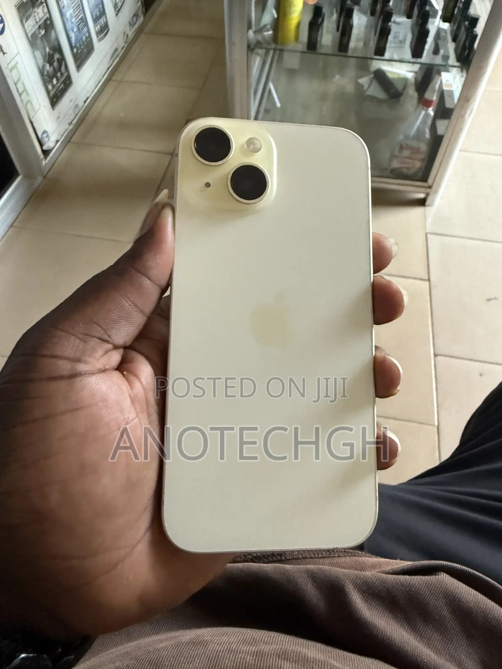 Apple iPhone 15 128 GB Yellow