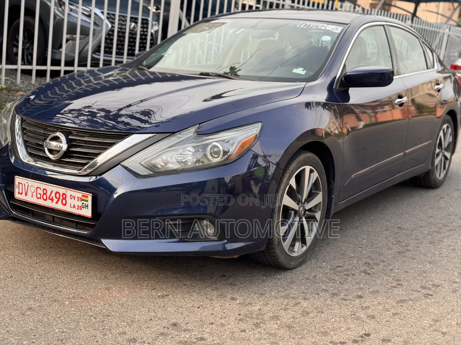 Nissan Altima 2.5 SL 4dr Sedan (2.5L 4cyl CVT) 2015 Blue