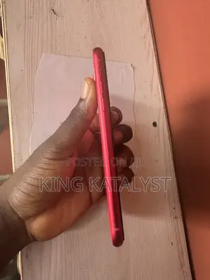 Apple iPhone 11 128 GB Red