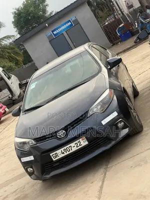 Toyota Corolla 2016 Blue