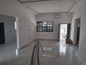 4bdrm House in Ahodwo Daban, Kumasi Metropolitan for sale