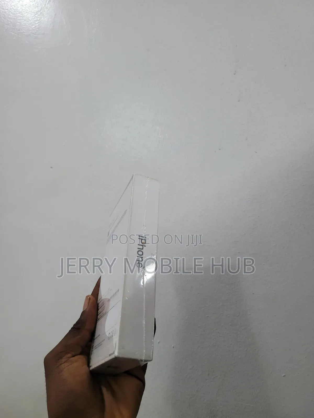 New Apple iPhone 16 256 GB Black