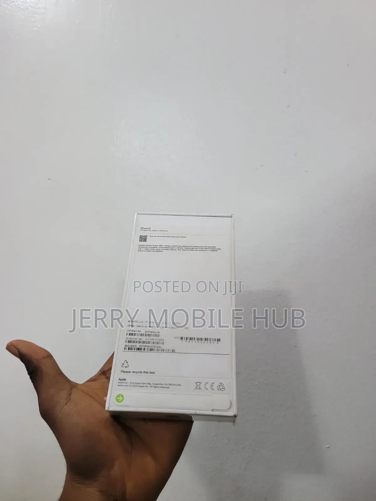 New Apple iPhone 16 256 GB Black