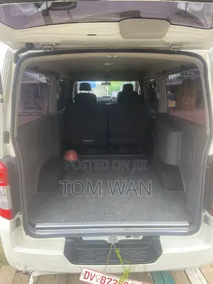 Nissan Caravan (Urvan) 2016 White