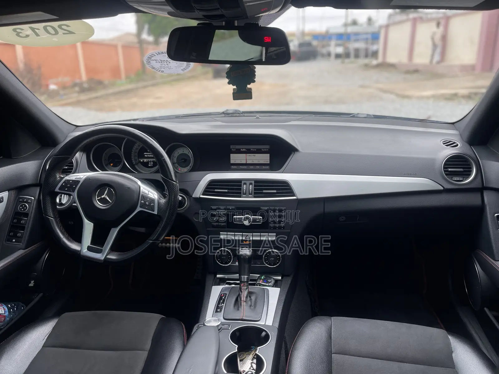 Mercedes-Benz C250 2013