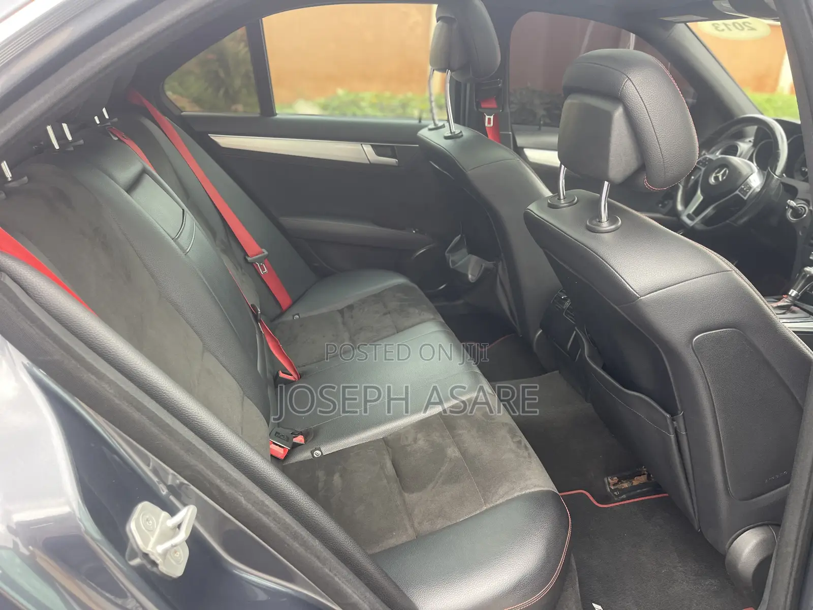 Mercedes-Benz C250 2013
