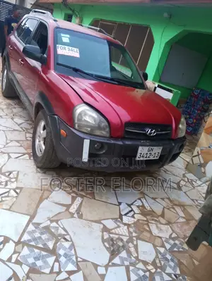 Hyundai Tucson 2006 Red