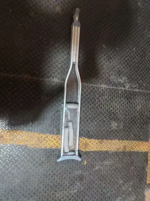 Armpit Crutches