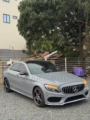 Mercedes-Benz C300 2016 Gray