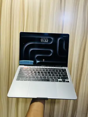 Laptop Apple MacBook Pro 2020 8GB Intel Core i5 SSD 512GB