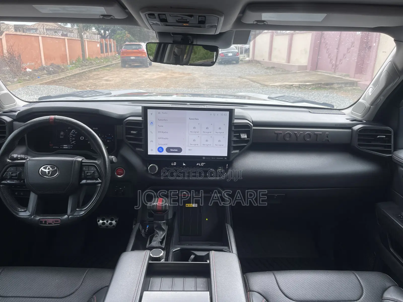 Toyota Tundra SR Double Cab 8.1' Bed 2024 Black