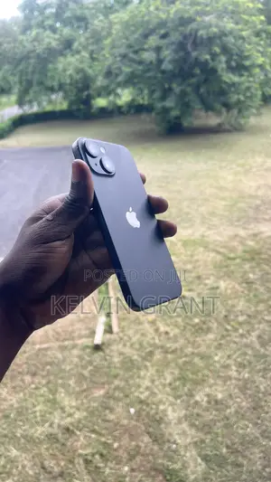 Apple iPhone 15 128 GB Black