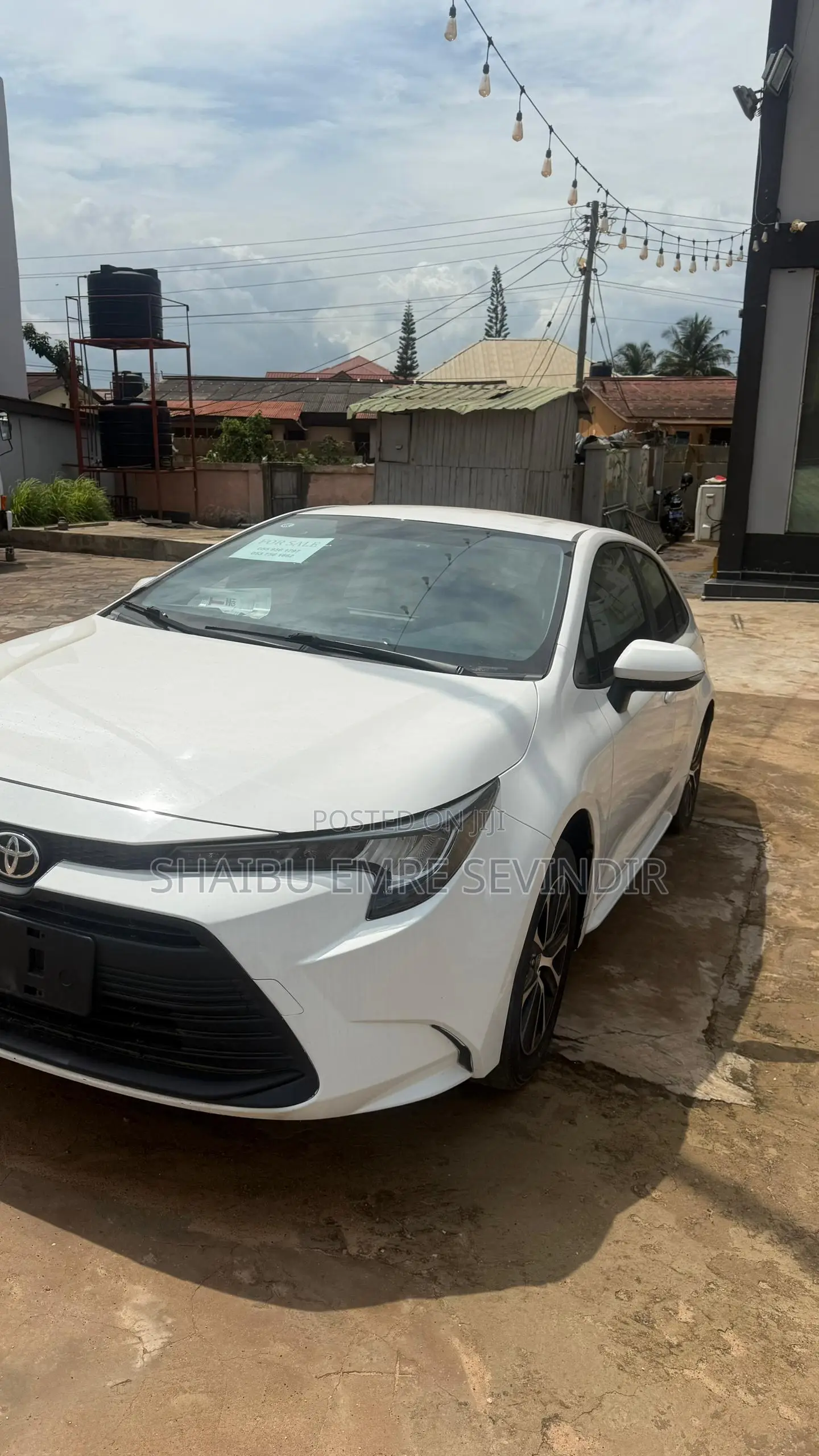 New Toyota Corolla SE 2023 White