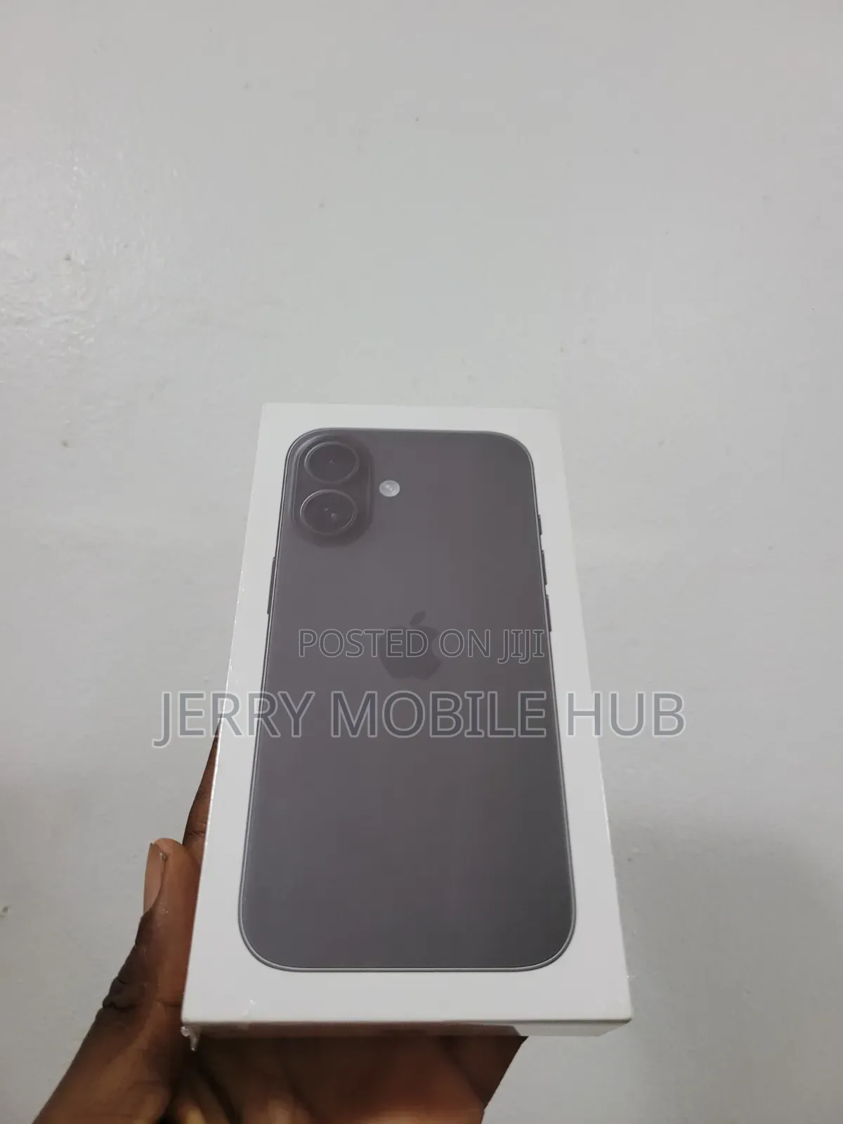 New Apple iPhone 16 256 GB Black