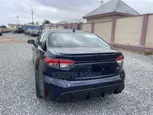 Toyota Corolla SE 2023 Blue