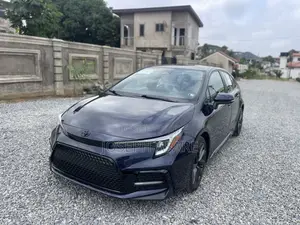 Toyota Corolla SE 2023 Blue