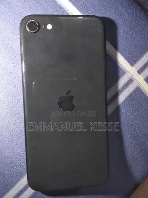Apple iPhone SE (2020) 64 GB Black