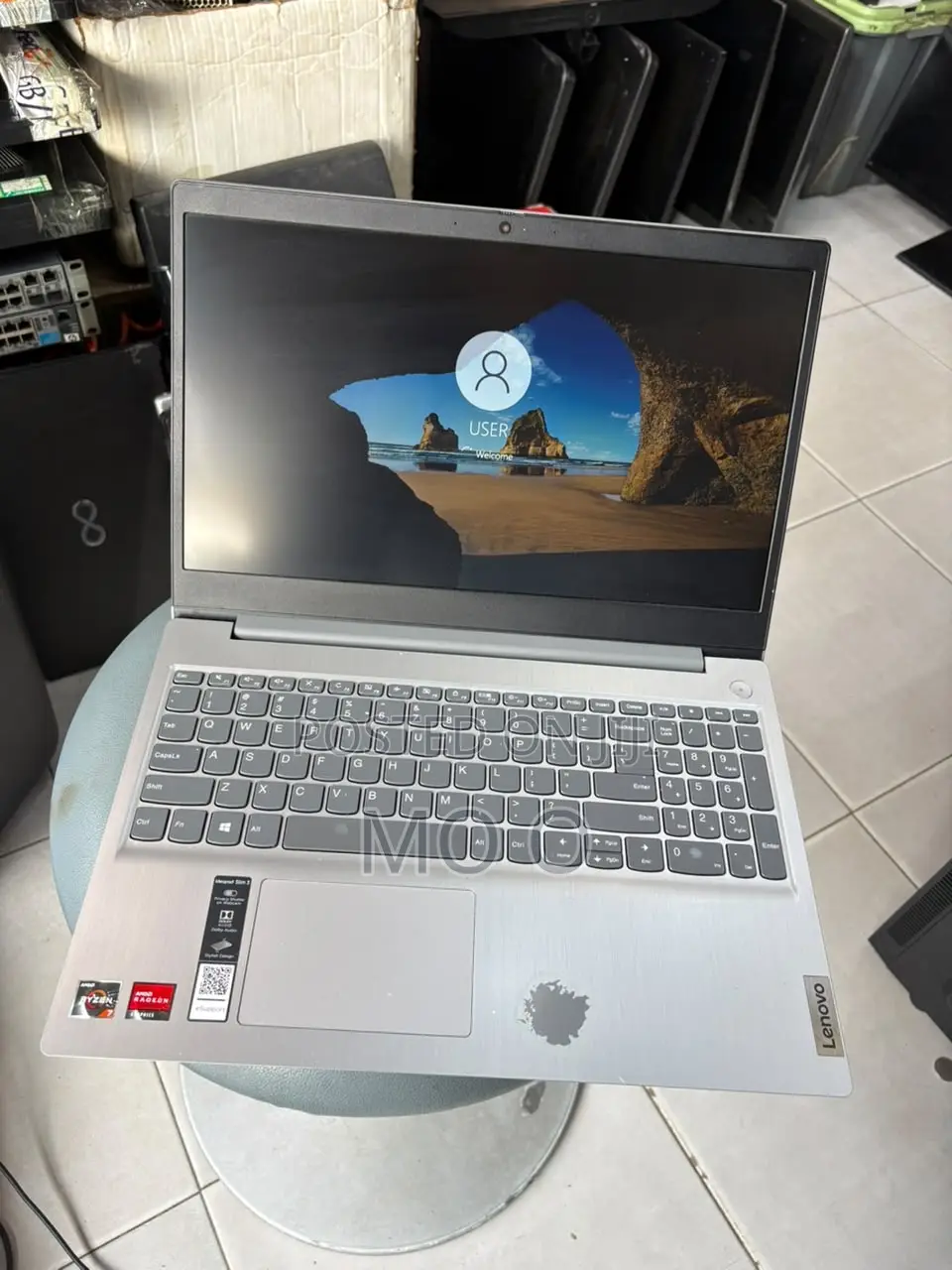Laptop Lenovo Ideapad 3 8GB AMD Ryzen 7 SSD 256GB