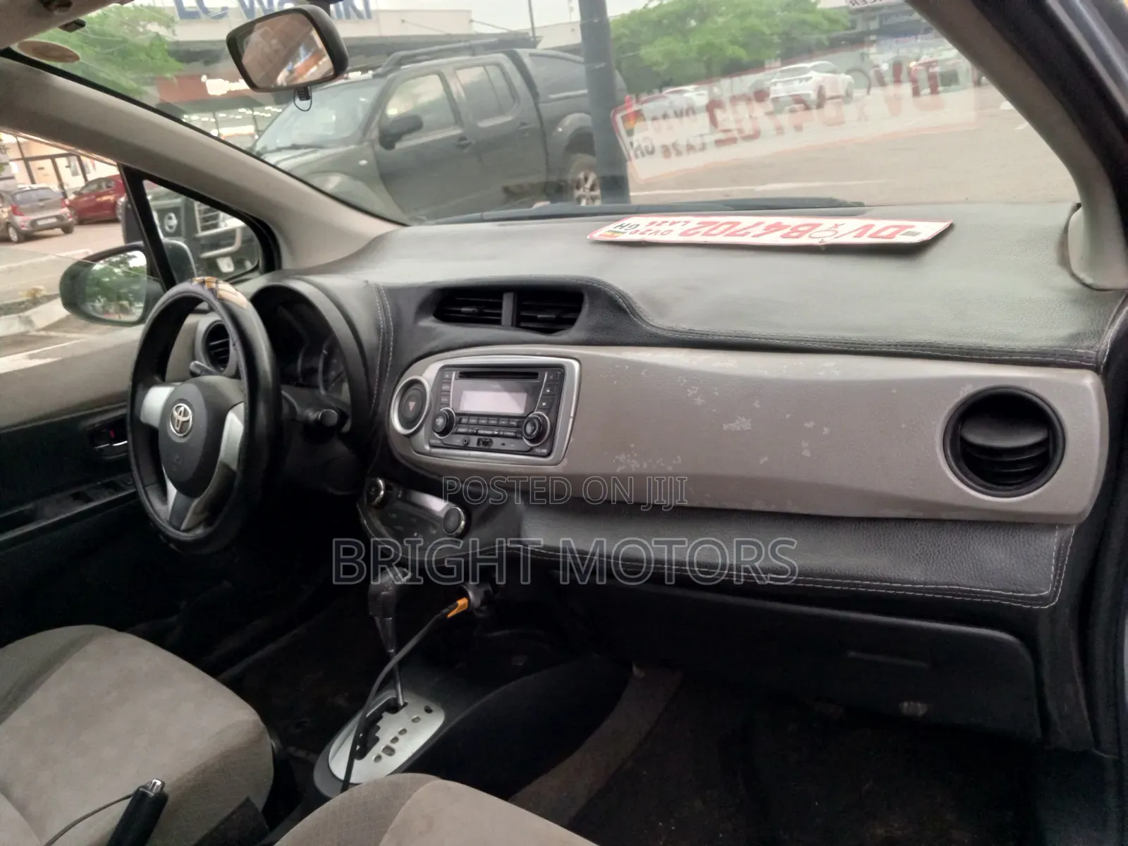 Toyota Vitz 2012 Blue
