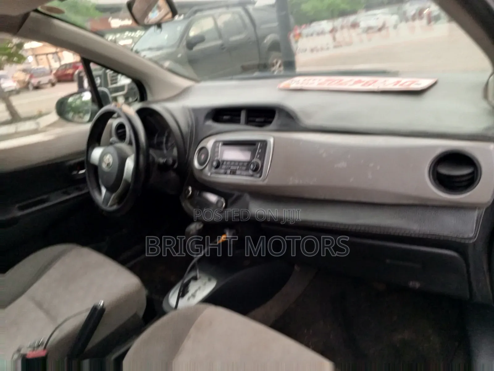 Toyota Vitz 2012 Blue