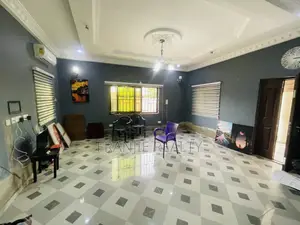 3bdrm House in Franjie Rwalty, Kasoa for sale