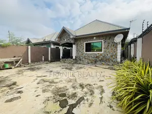 3bdrm House in Franjie Rwalty, Kasoa for sale