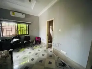 3bdrm House in Franjie Rwalty, Kasoa for sale