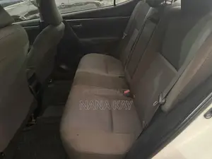 Toyota Corolla L 4dr Sedan (1.8L 4cyl CVT) 2017 White