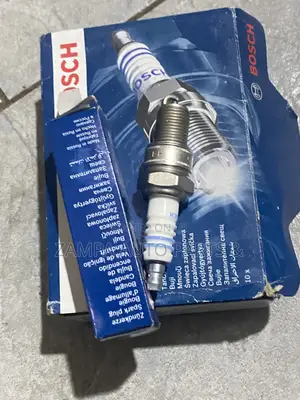 Bosch Spark Plugs (16 - 14 Short )