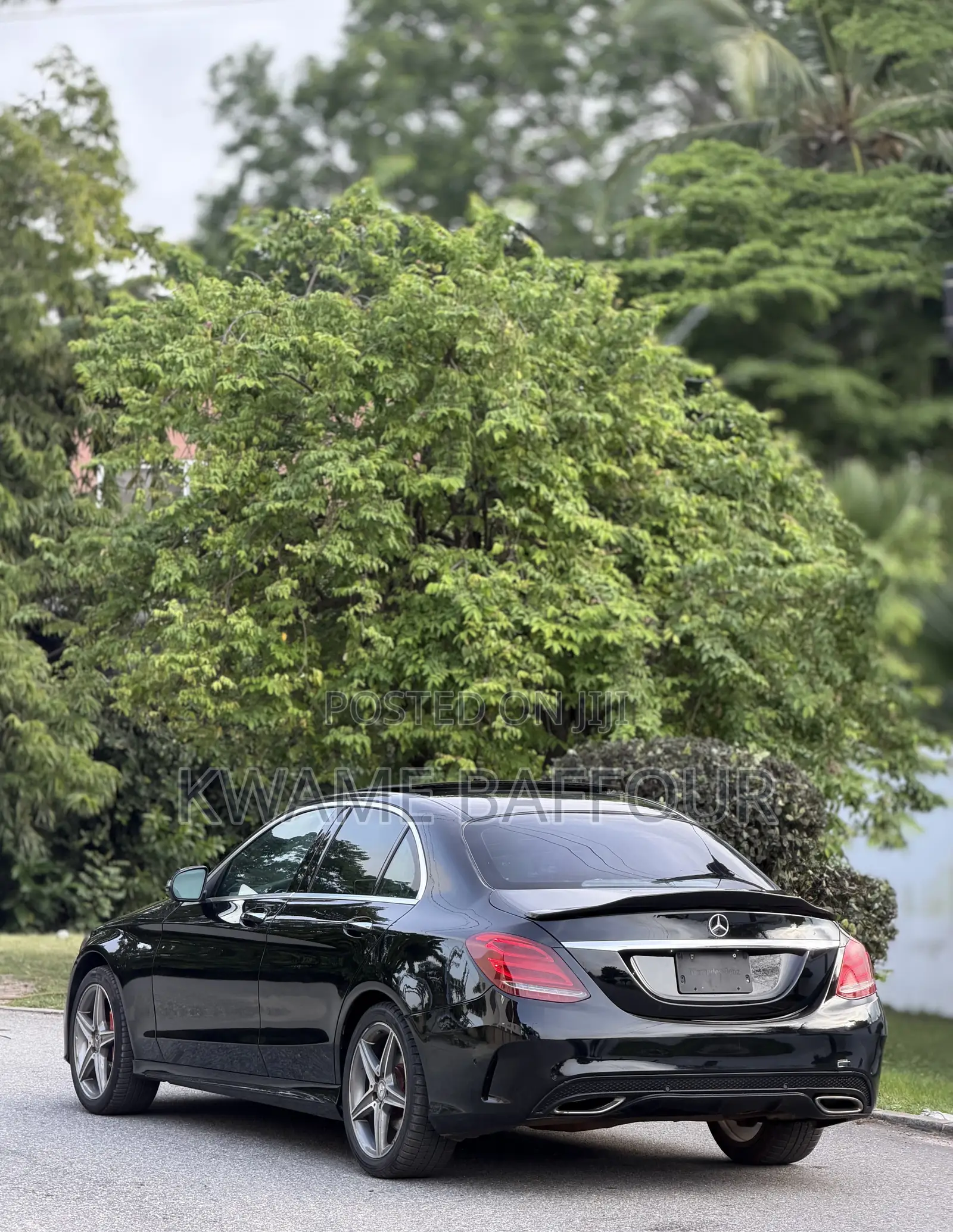 Mercedes-Benz C300 2017 Black