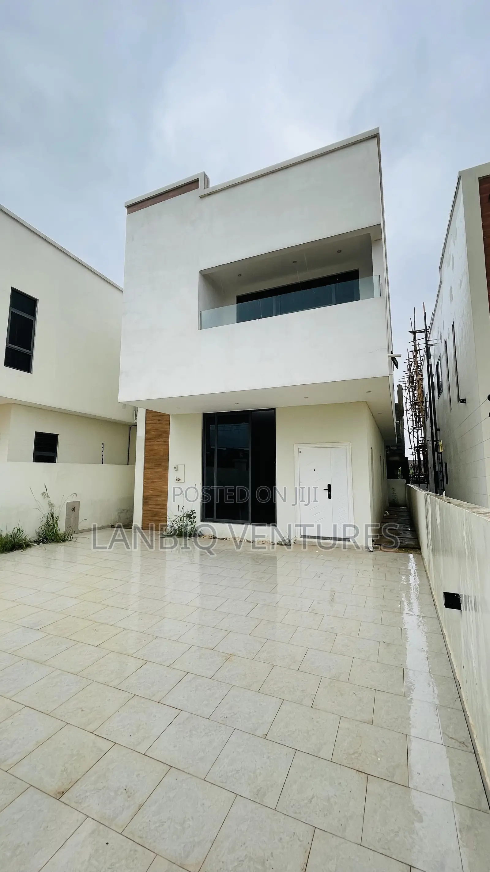 3bdrm House in Oyarifa for sale