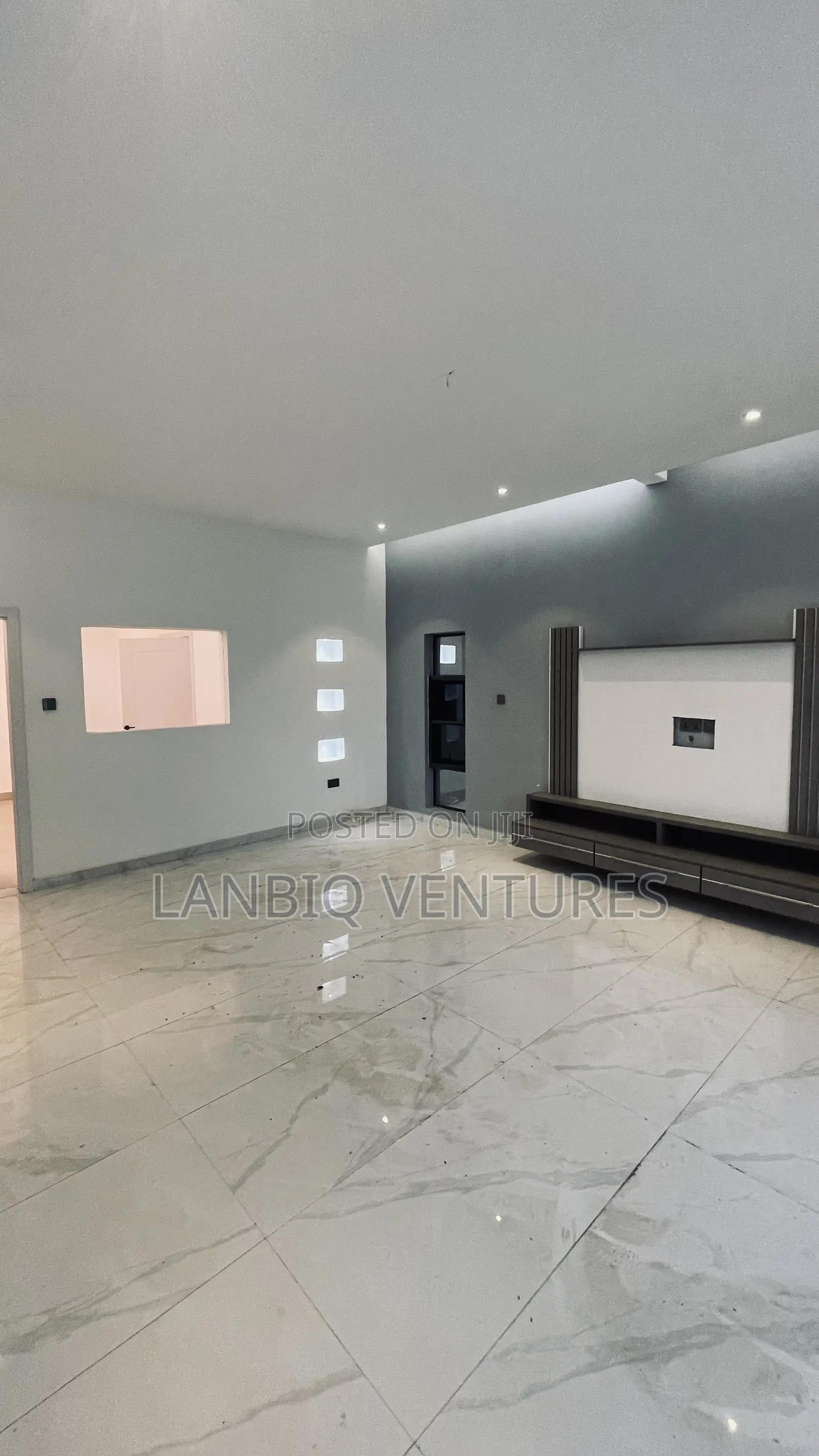 3bdrm House in Oyarifa for sale