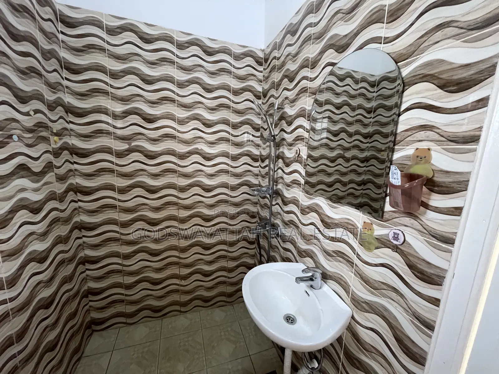 1bdrm Apartment in East Legon, Adjiriganor for rent