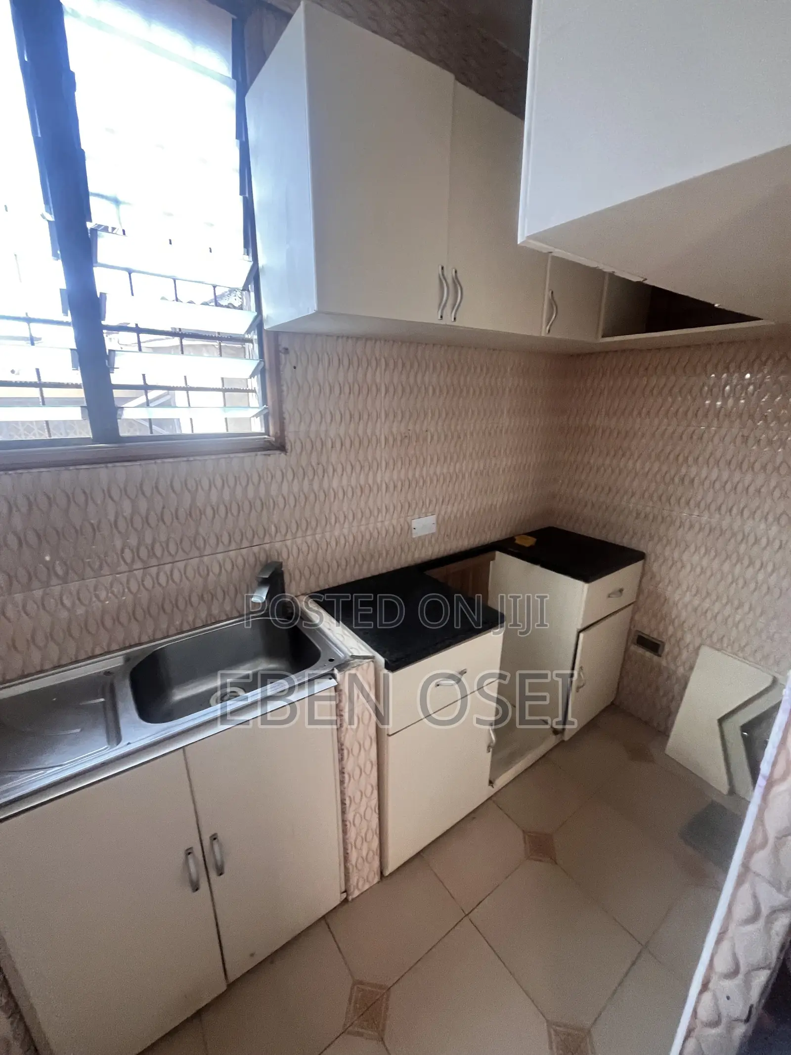 2bdrm Apartment in Dansoman for rent