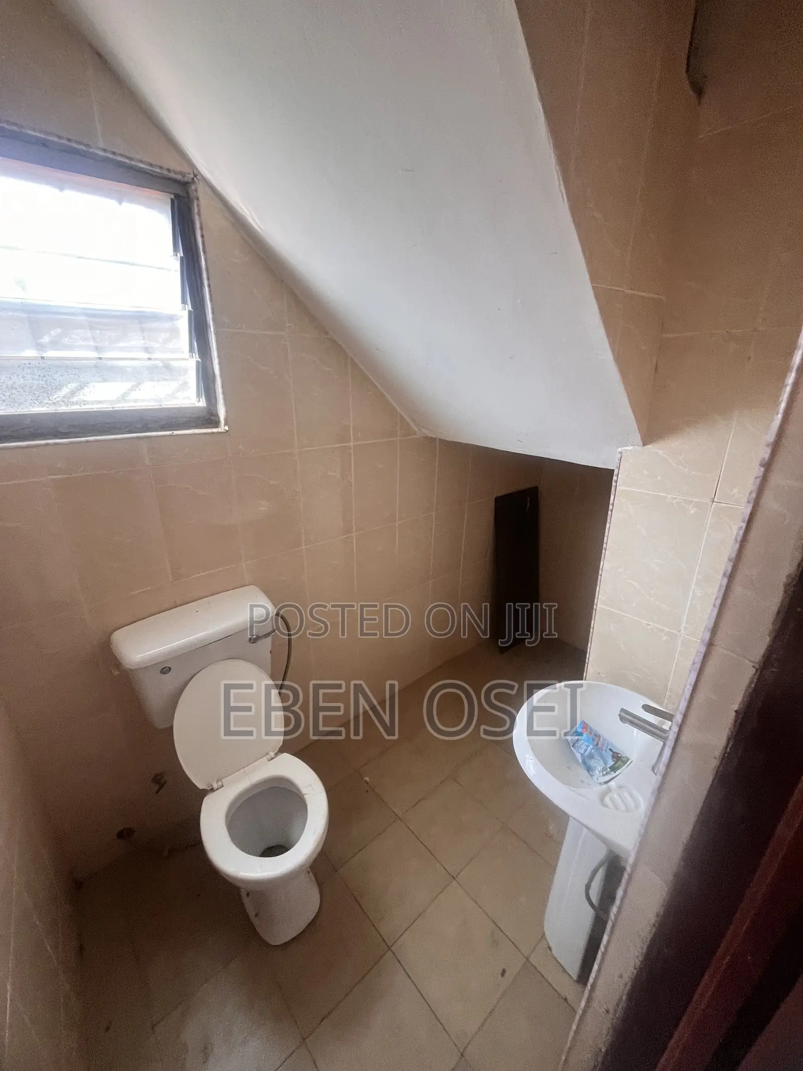 2bdrm Apartment in Dansoman for rent
