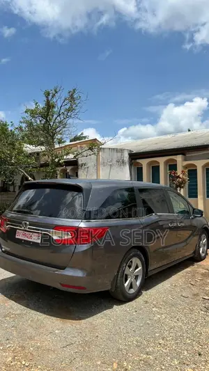 Honda Odyssey 2.4 G 2WD (8 seater) 2019 Gray