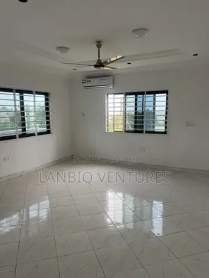 3bdrm House in Ashomang Estate for sale